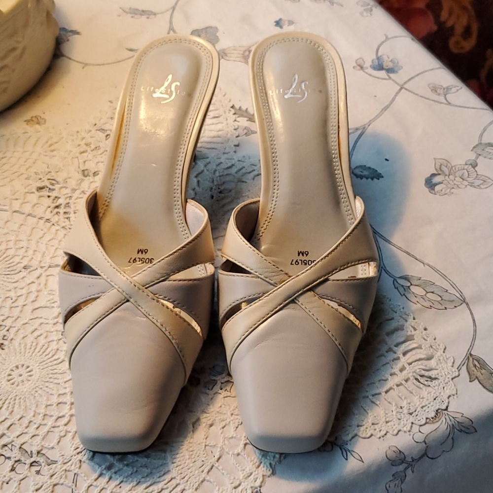 Lifestride heels 6M